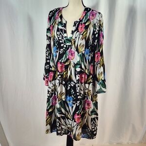 Sunny Leigh Floral Print Lined Dress with V-Neck Size L